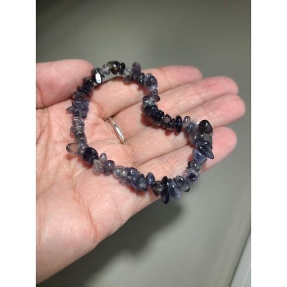 Natural Iolite Chip Bracelet | Indigo Crystal Elastic Boho Healing Jewelry - Picture 1 of 5
